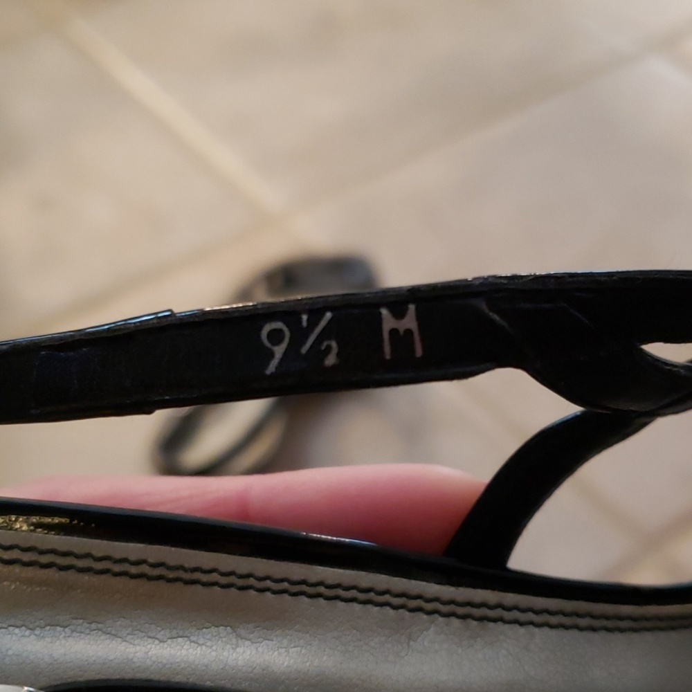Talbots Heels - Picture 5 of 6